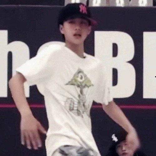 娱乐吃瓜王一博是谁啊,娱乐吃瓜界的风云人物